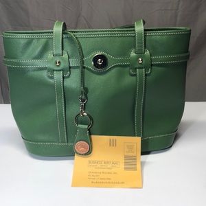 Dooney & Bourke Lime satchel